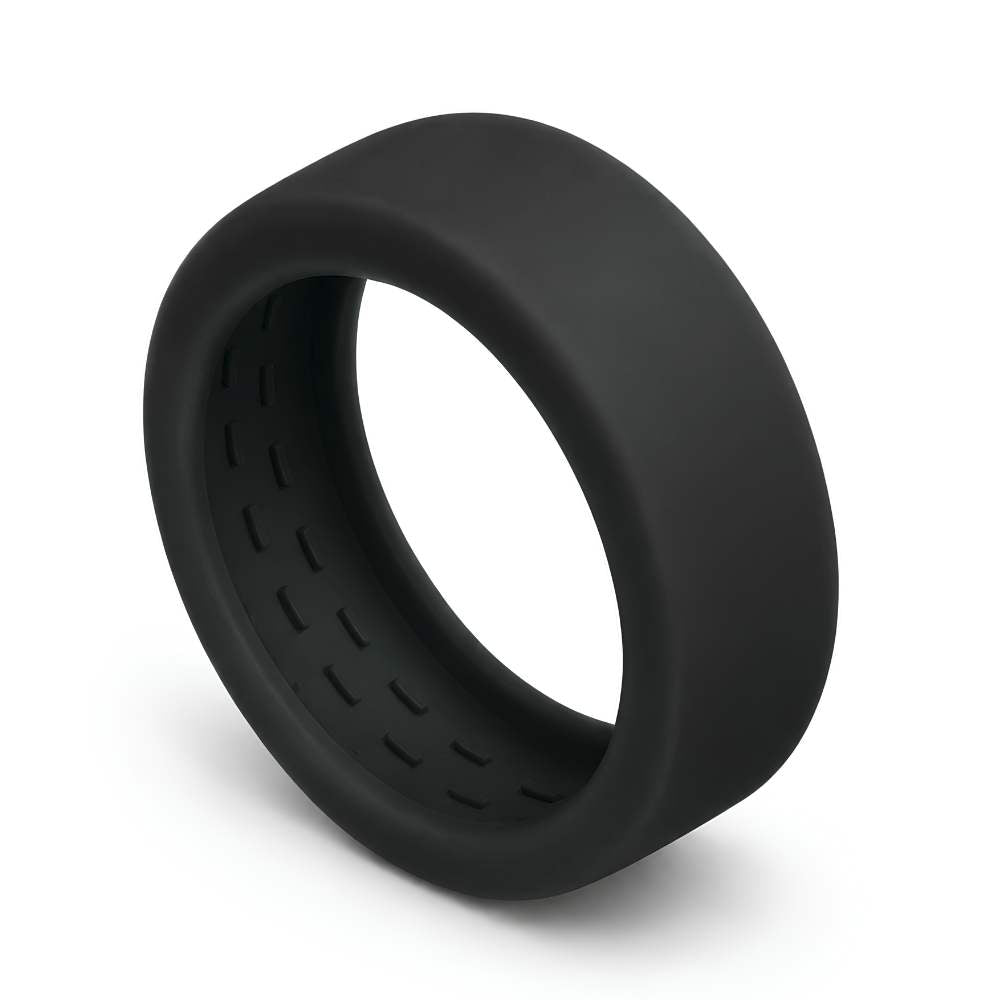 OSleeve Everyday silicone smart ring protector for Oura Ring 5 in black