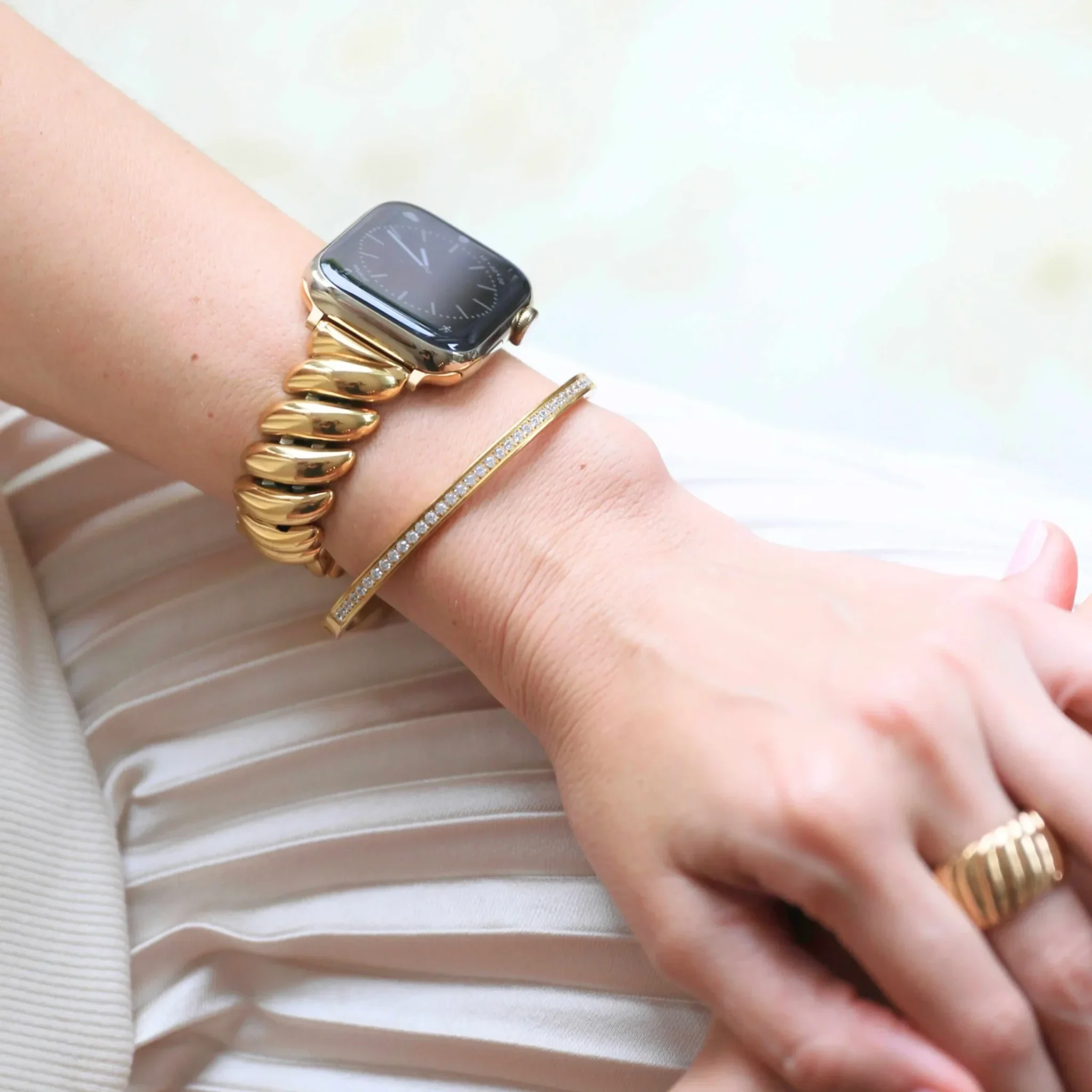 gold_cable_apple_watch_band